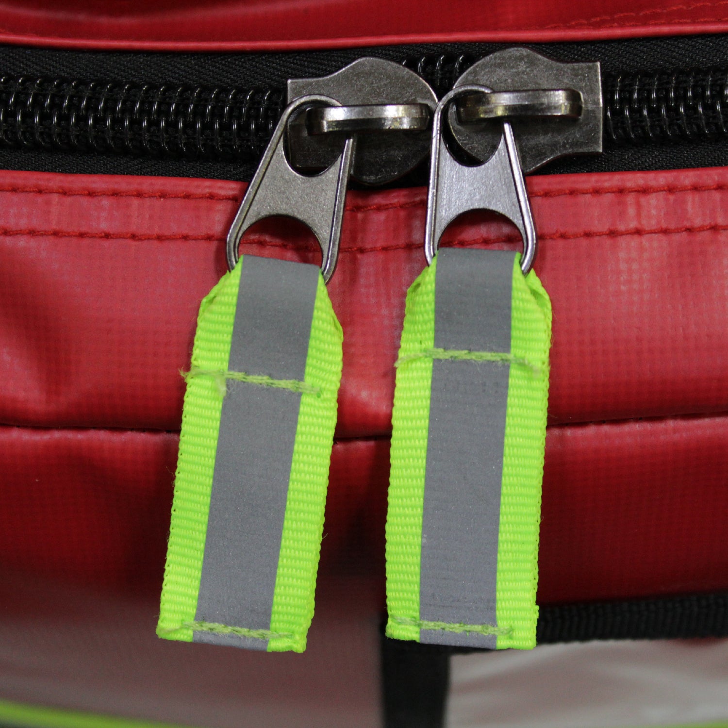 Kemp USA Tarpaulin Fluid-Resistant Ultimate EMS Packpack, Red EMS First Aid Equipment